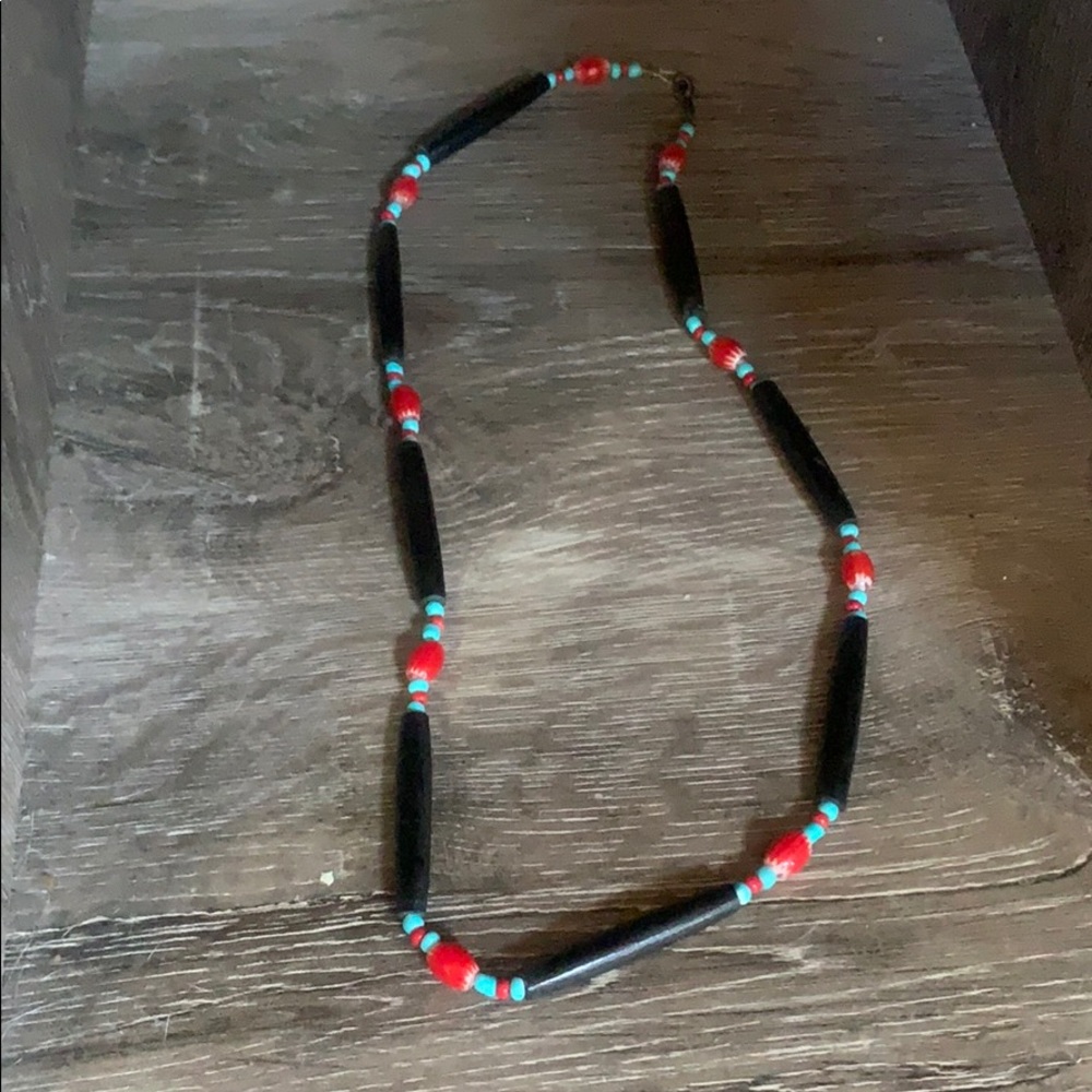 Necklace : wood beads